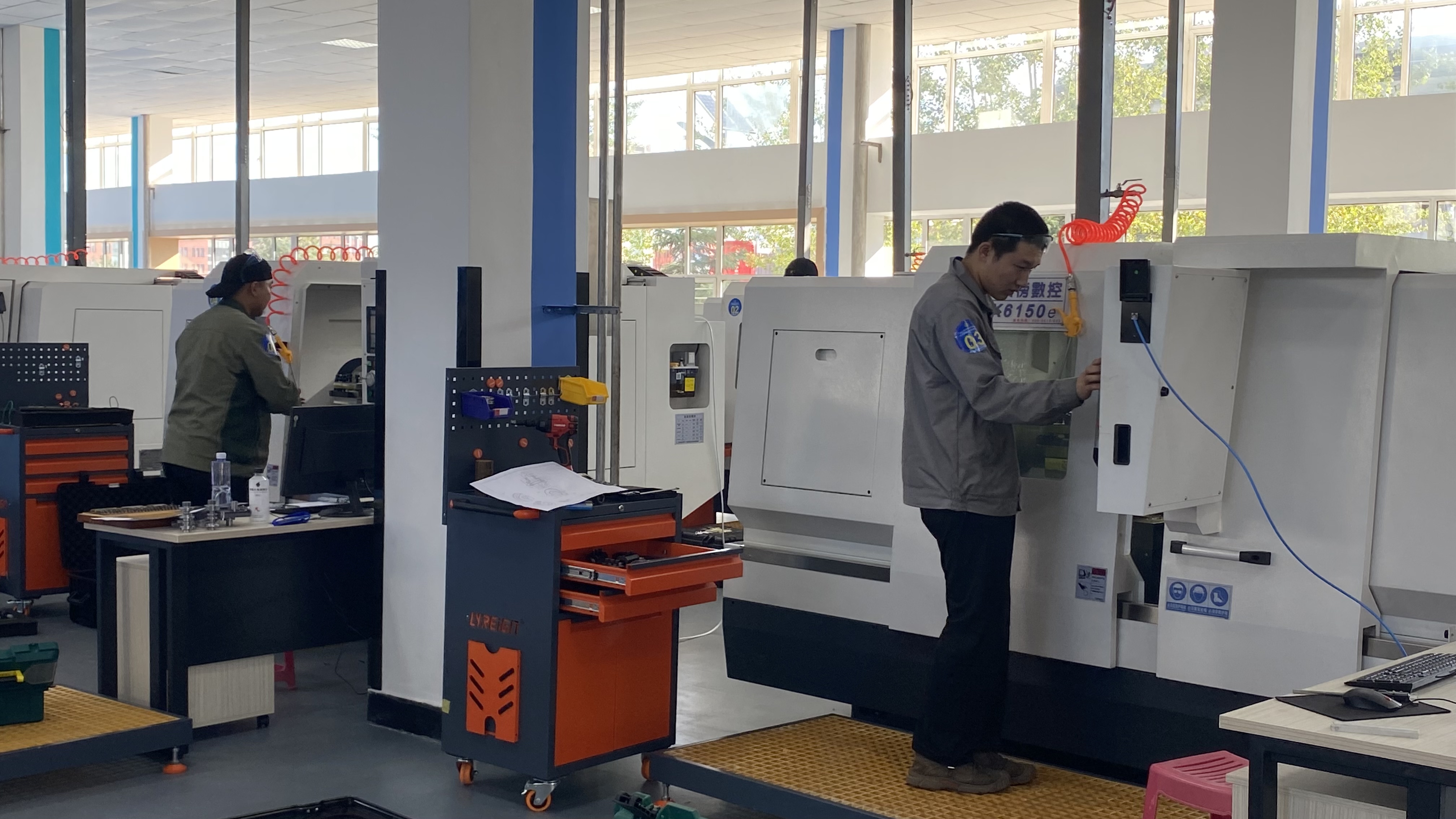 bfafbf86d9f706dec8f46a64ae9433c3.JPG bfafbf86d9f706dec8f46a64ae9433c3.JPG