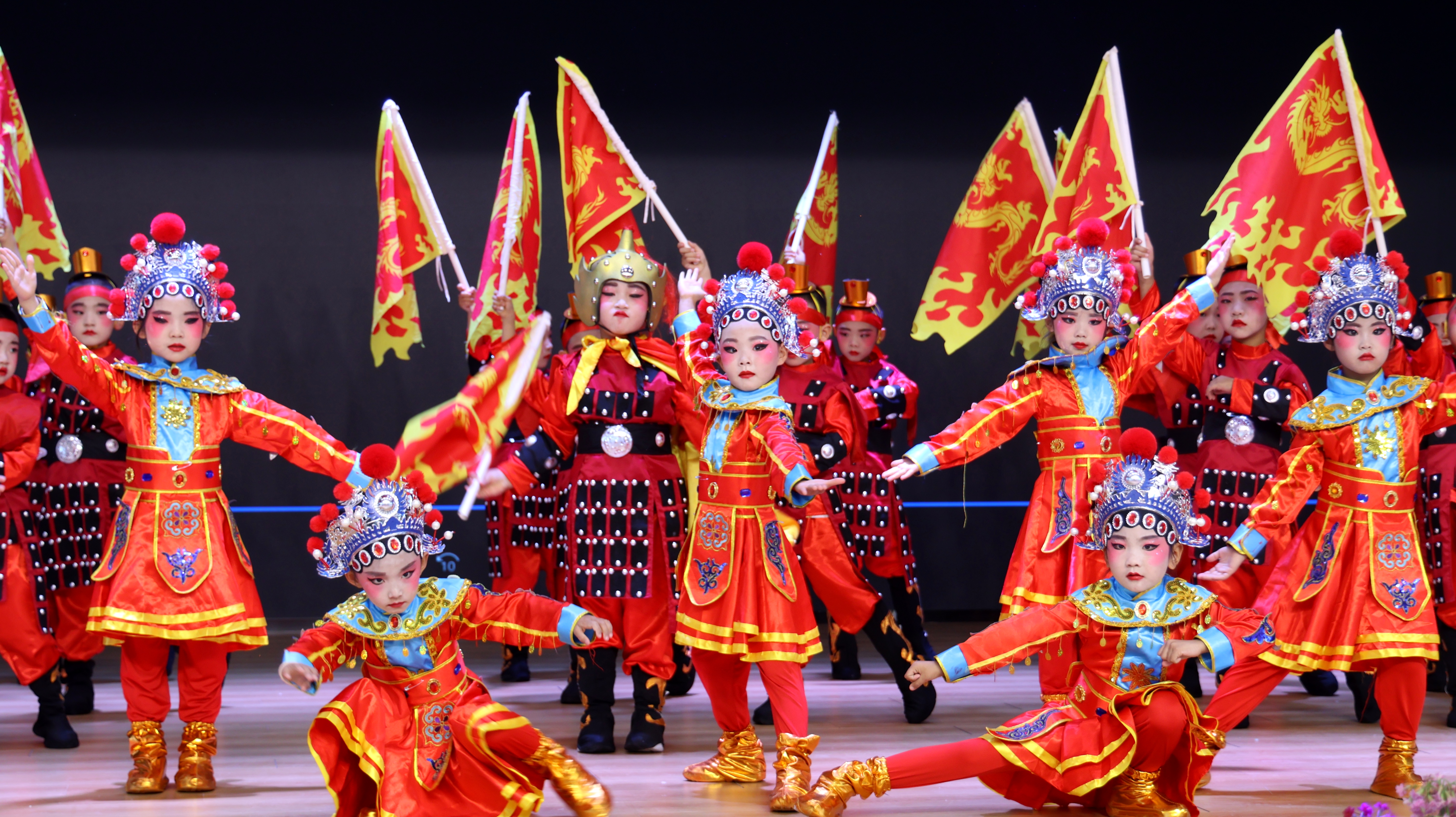 01 臨澤縣西關幼兒園幼兒表演京劇舞蹈：《風起大漠》尹曉軍 宋雪蓮攝2.JPG