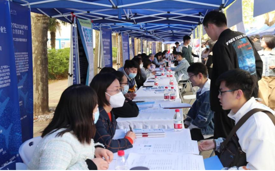 1681210215375.png 1681210215375.png